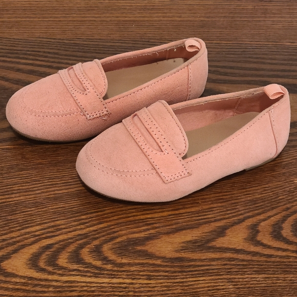 Old Navy peach suede classic loafers for toddler girl, size 7 - Picture 3 of 7